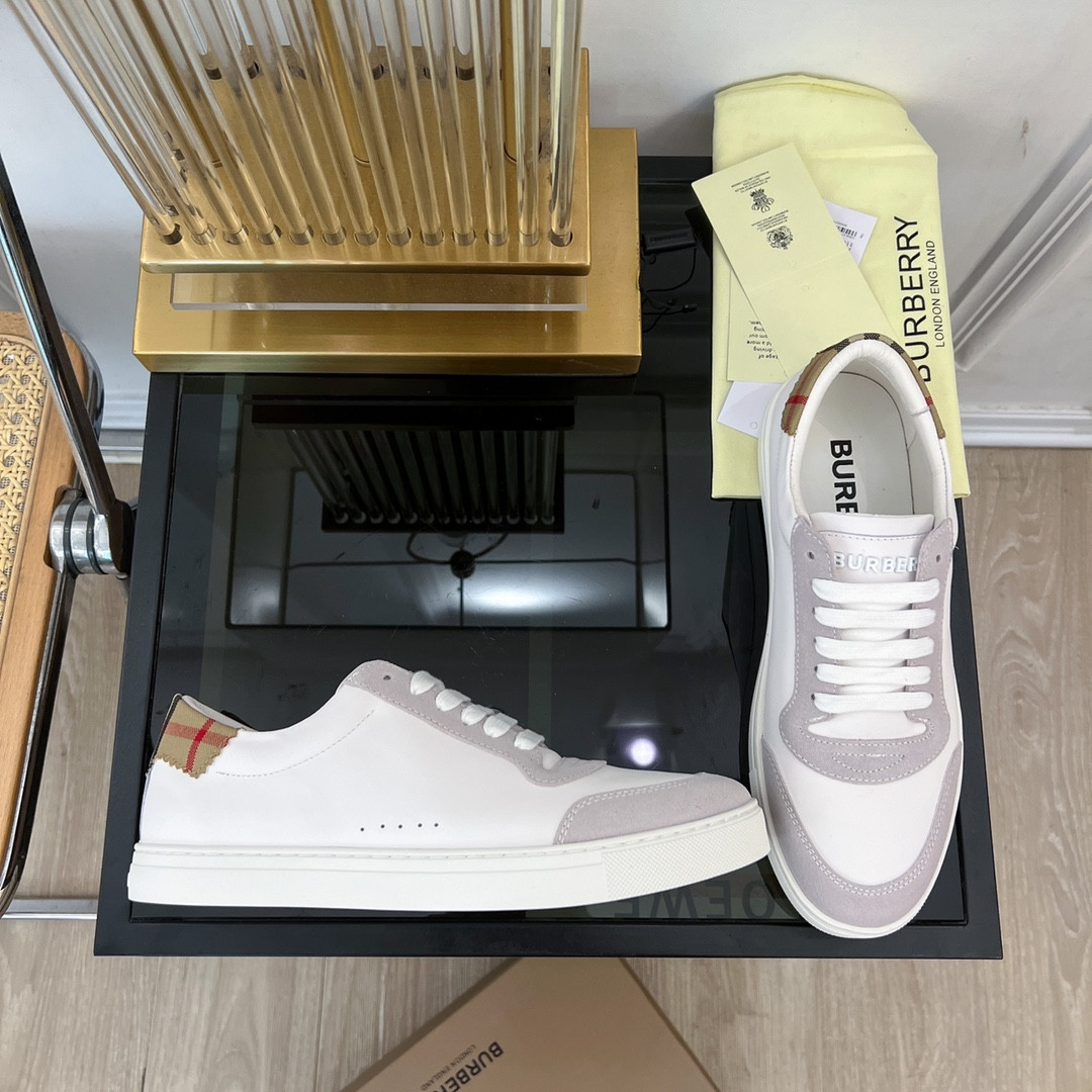 UA B**rry Sneakers