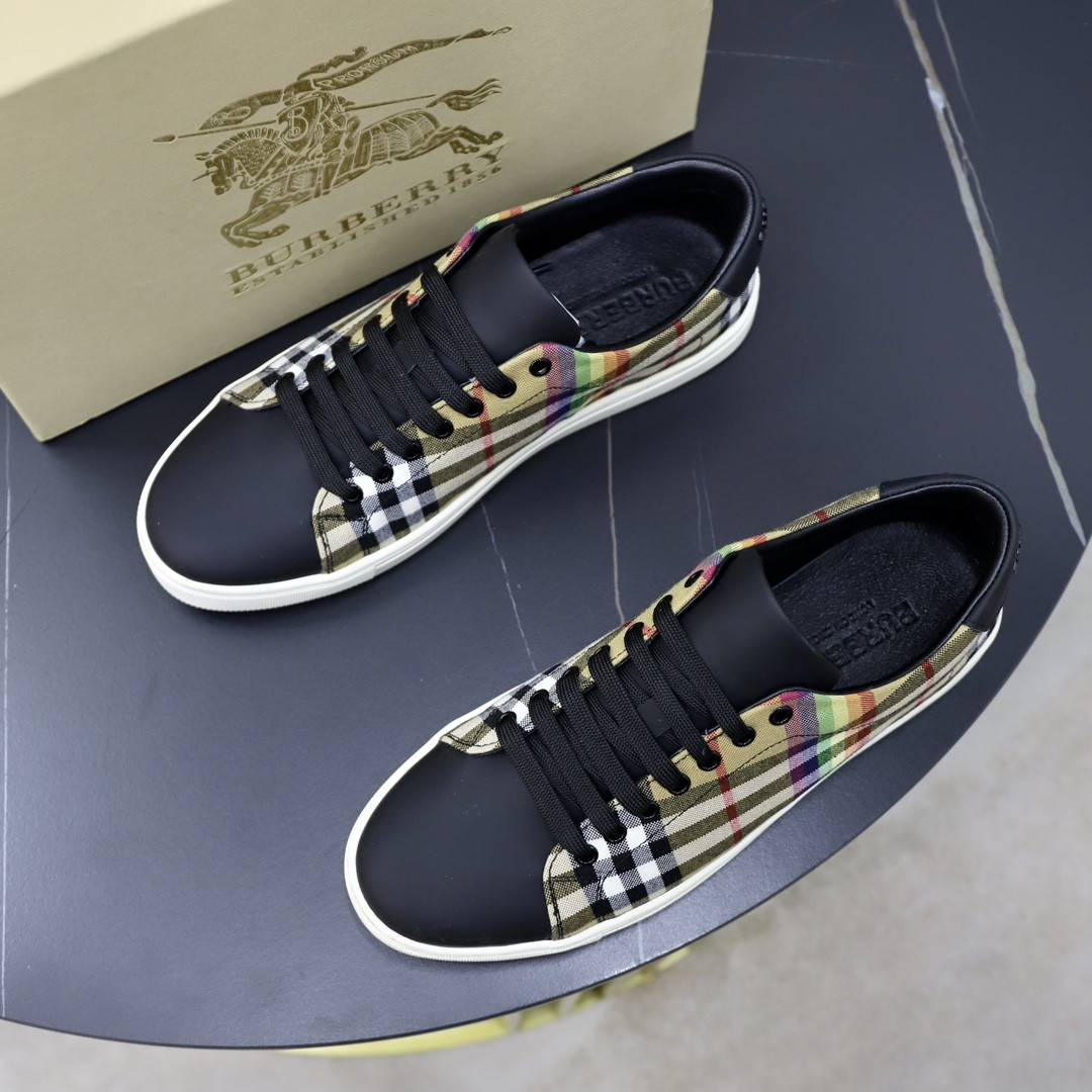 UA B**rry Check Sneakers