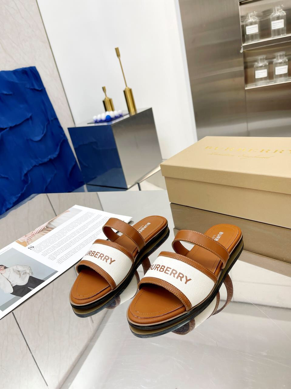 UA B**rry Slides
