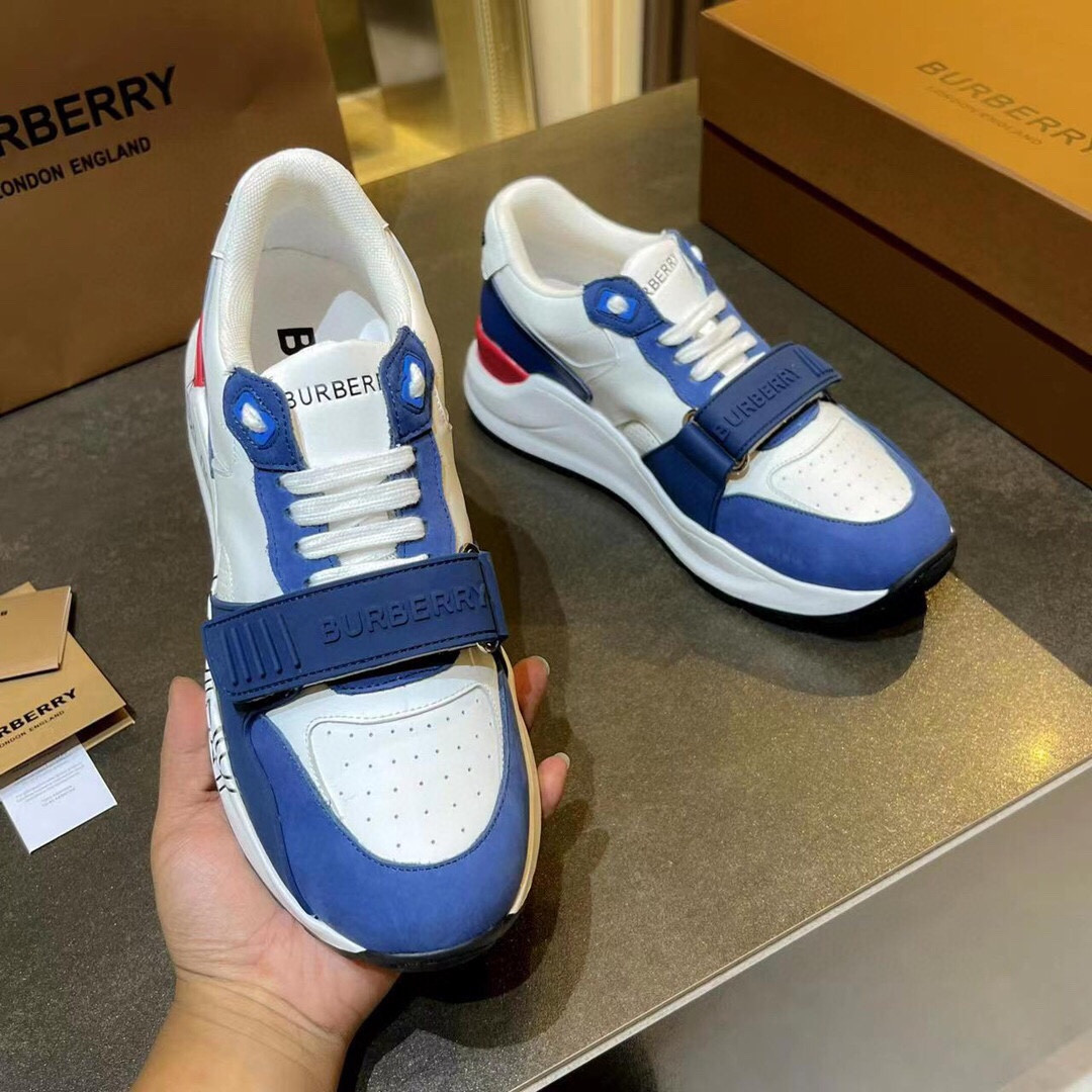 UA B**rry Sneakers