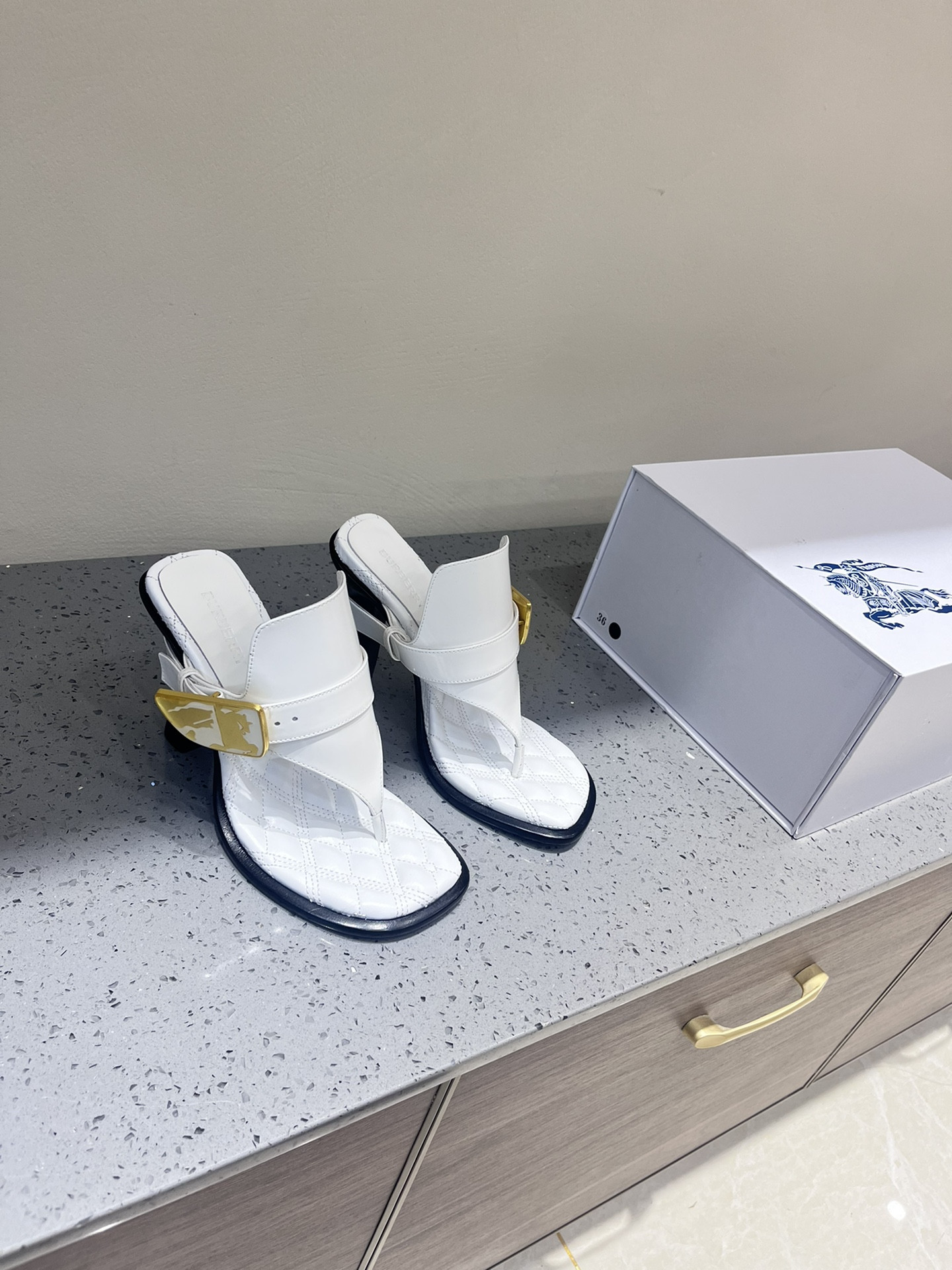 UA B**rry Slides