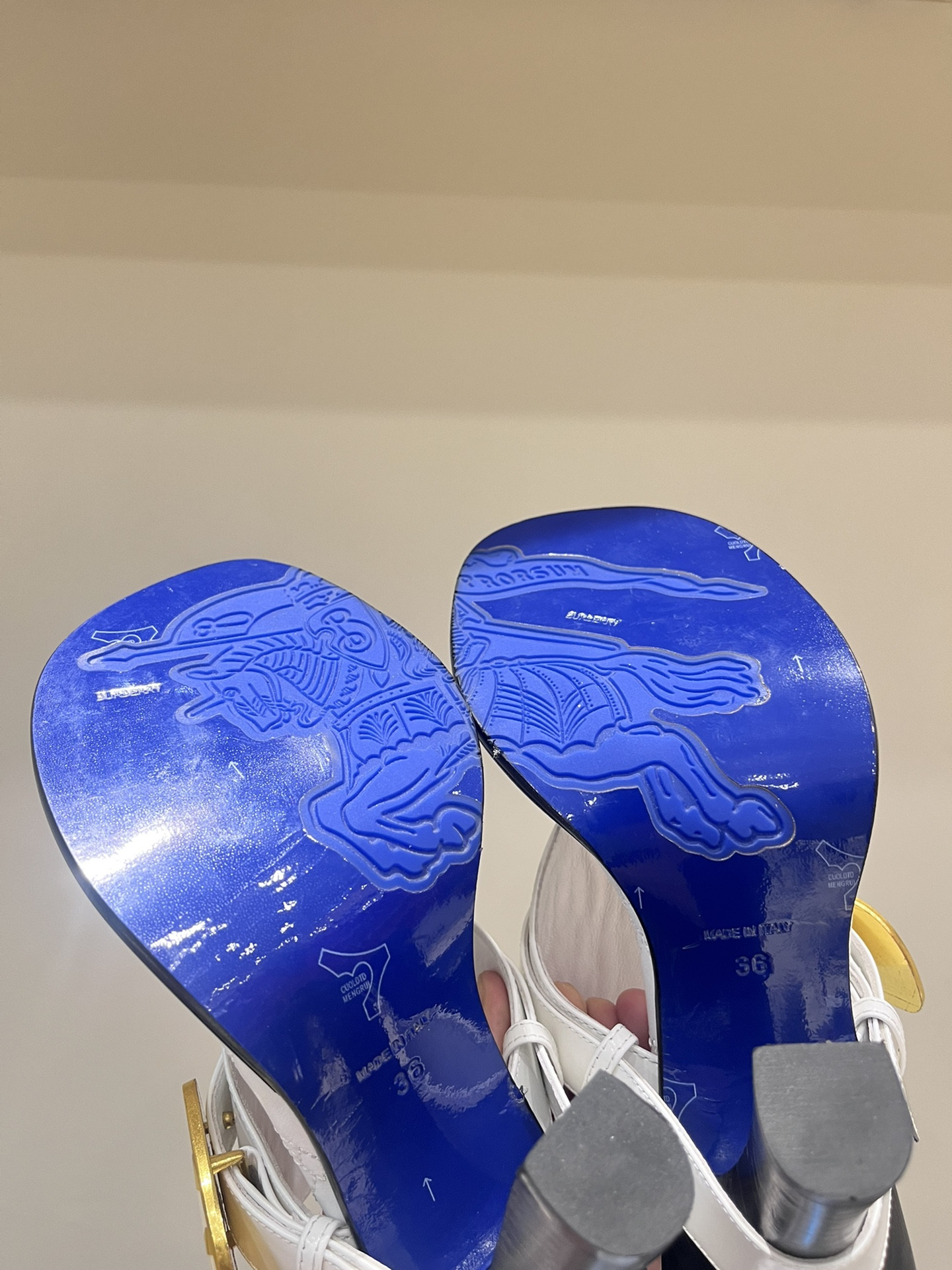 UA B**rry Slides