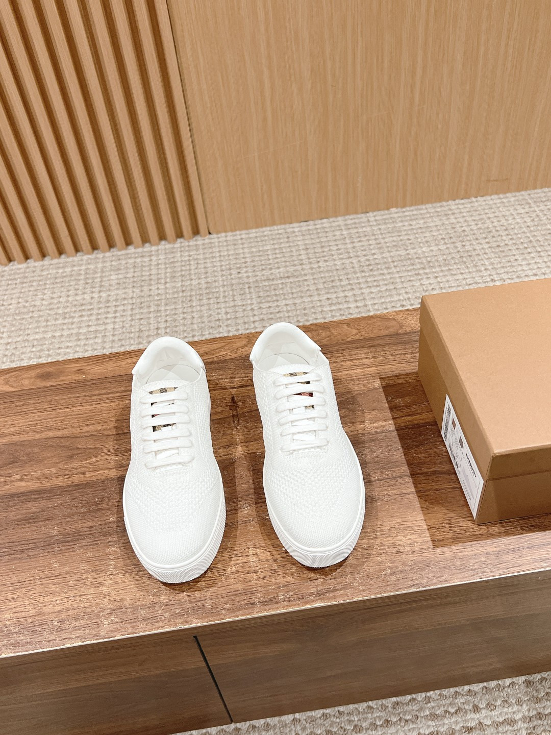 UA B**rry Sneakers