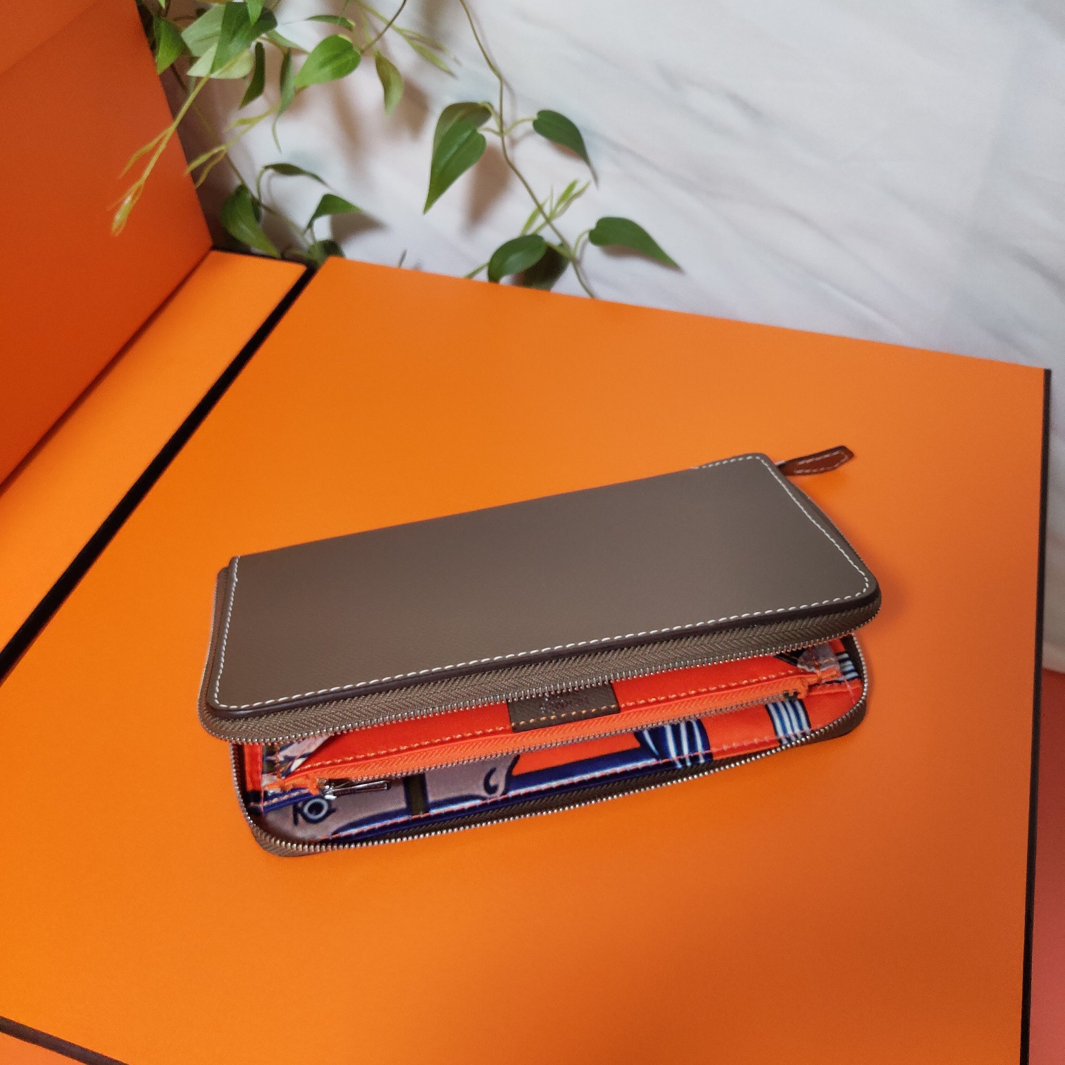 Hermès Long Wallet 20x11cm