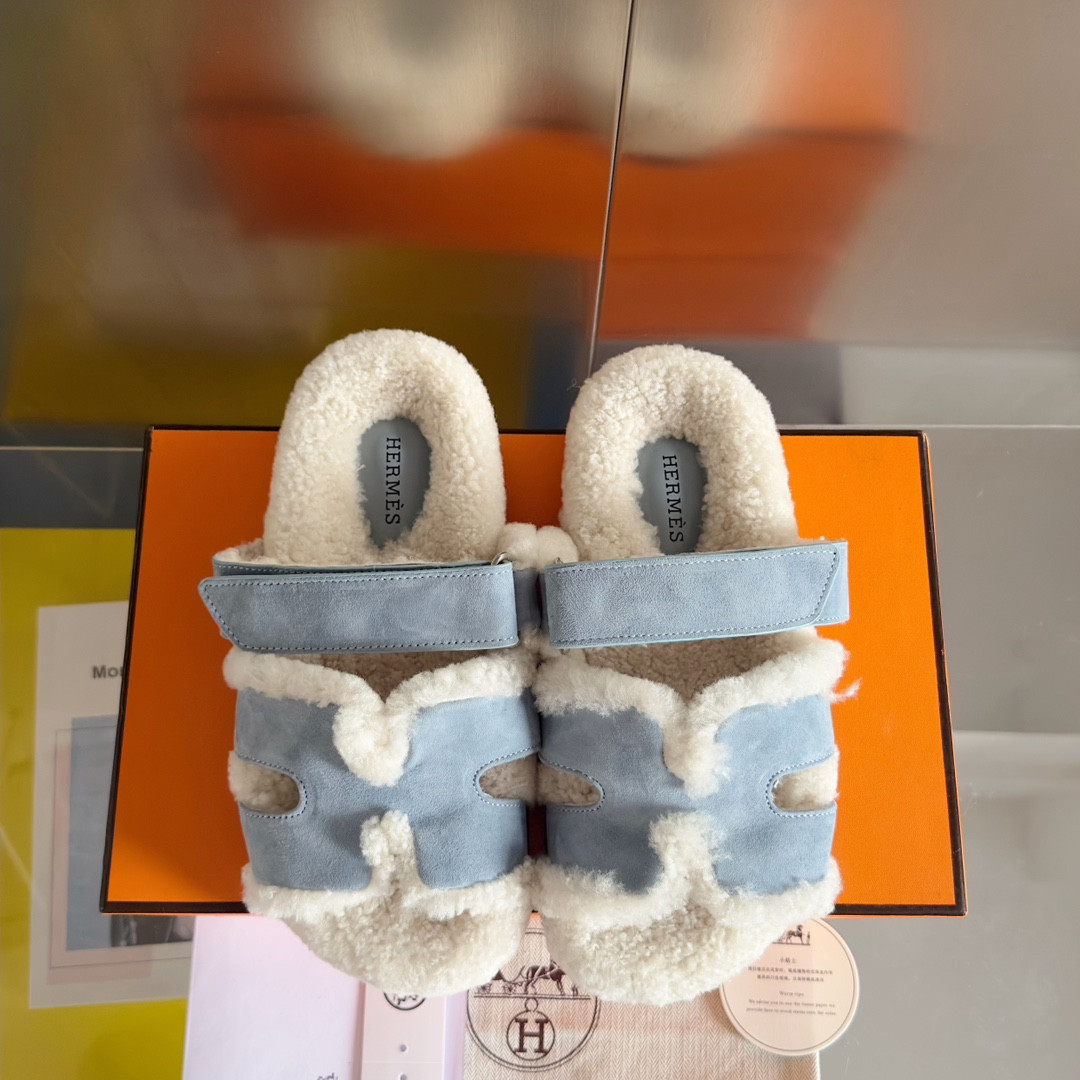 UA Hermès Chypre sandal
