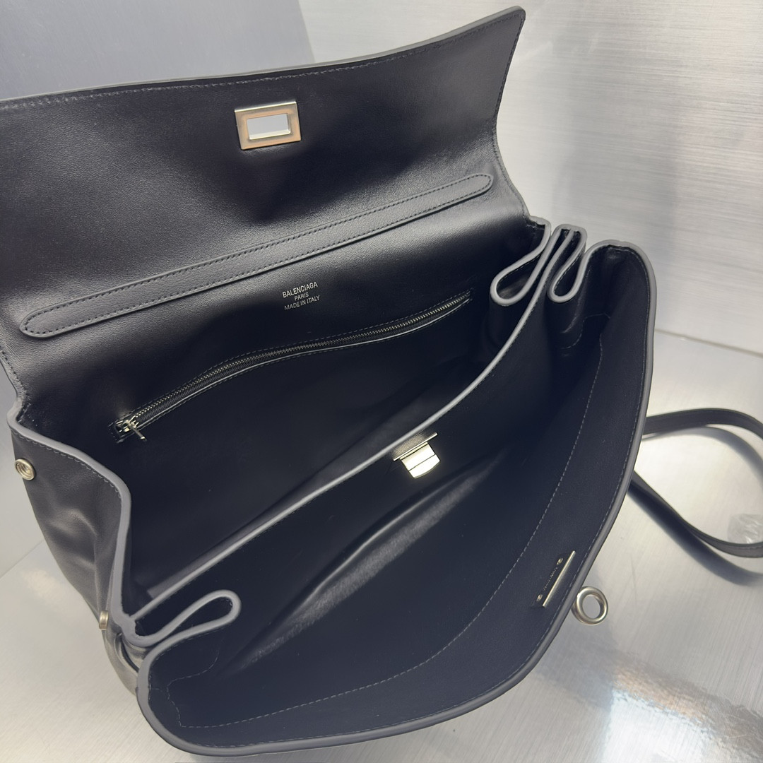 Ba*len*cia*ga Rodeo Large 39.8x29.9x12.9cm