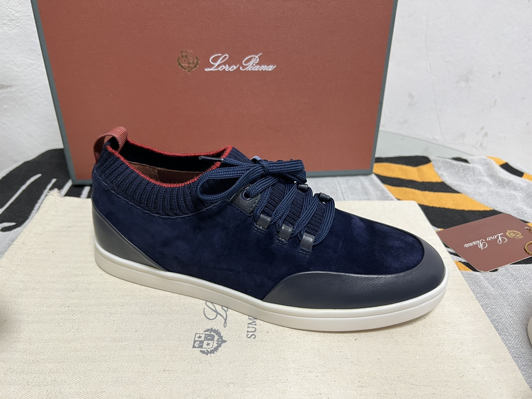 UA L**o p*ana Soho Walk Sneaker