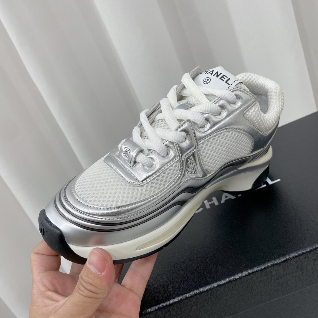 UA Ch*el SNEAKER