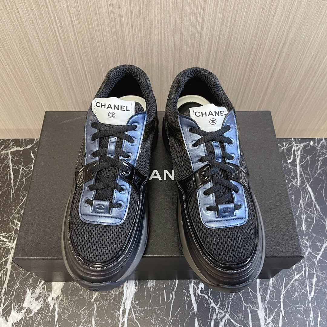 UA Ch*el SNEAKER