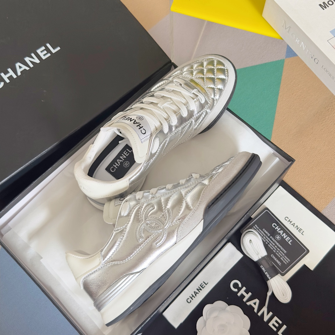 UA Ch*el SNEAKER