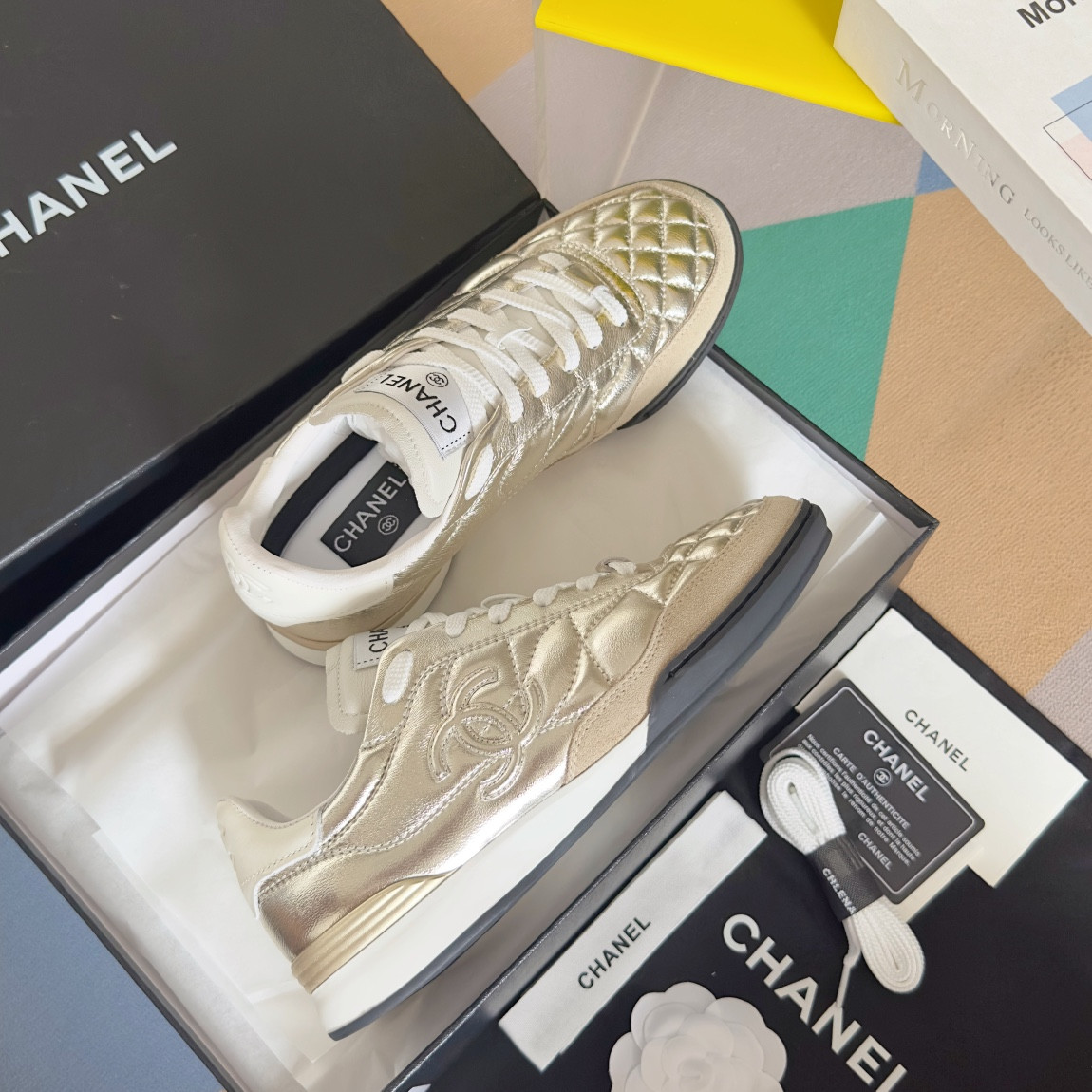 UA Ch*el SNEAKER