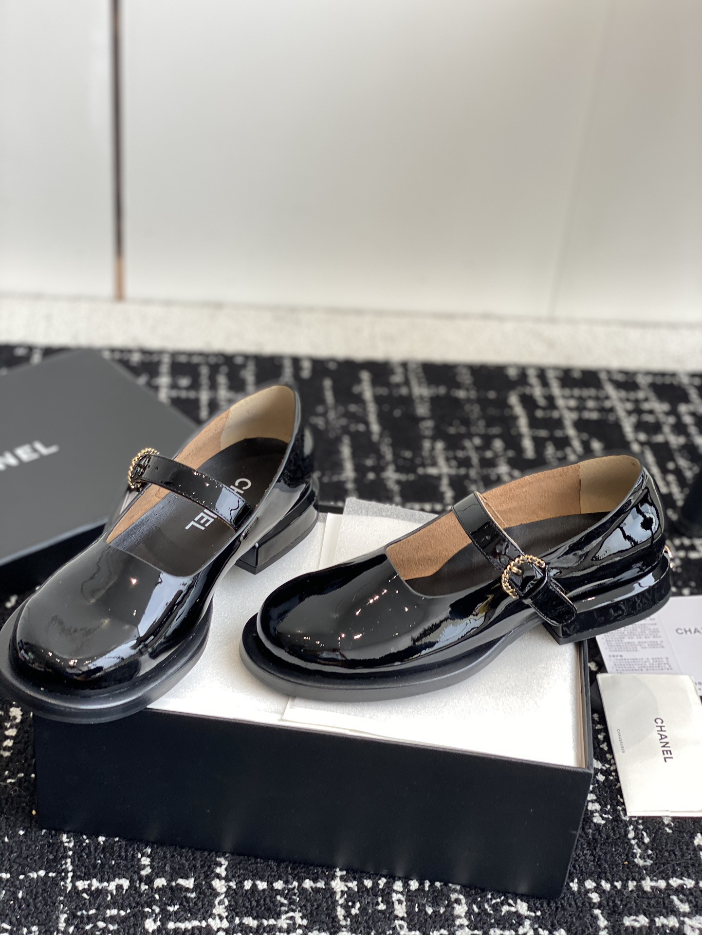 UA Ch*el MARY JANES
