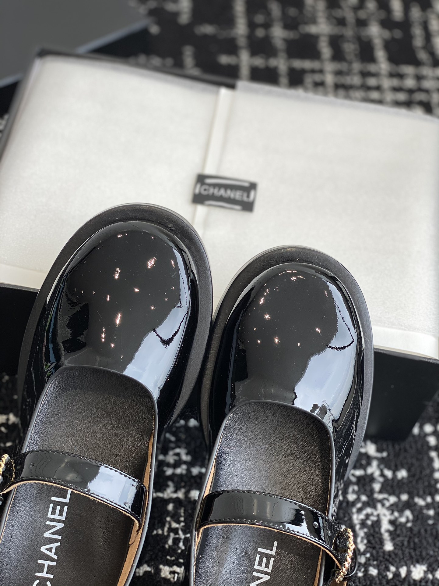 UA Ch*el MARY JANES
