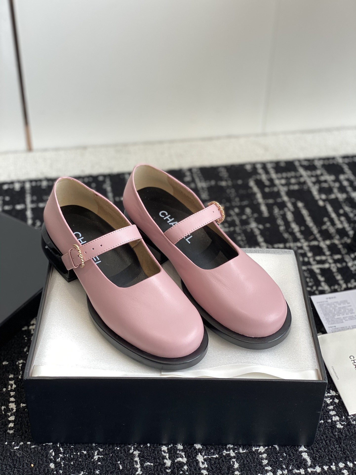 UA Ch*el MARY JANES