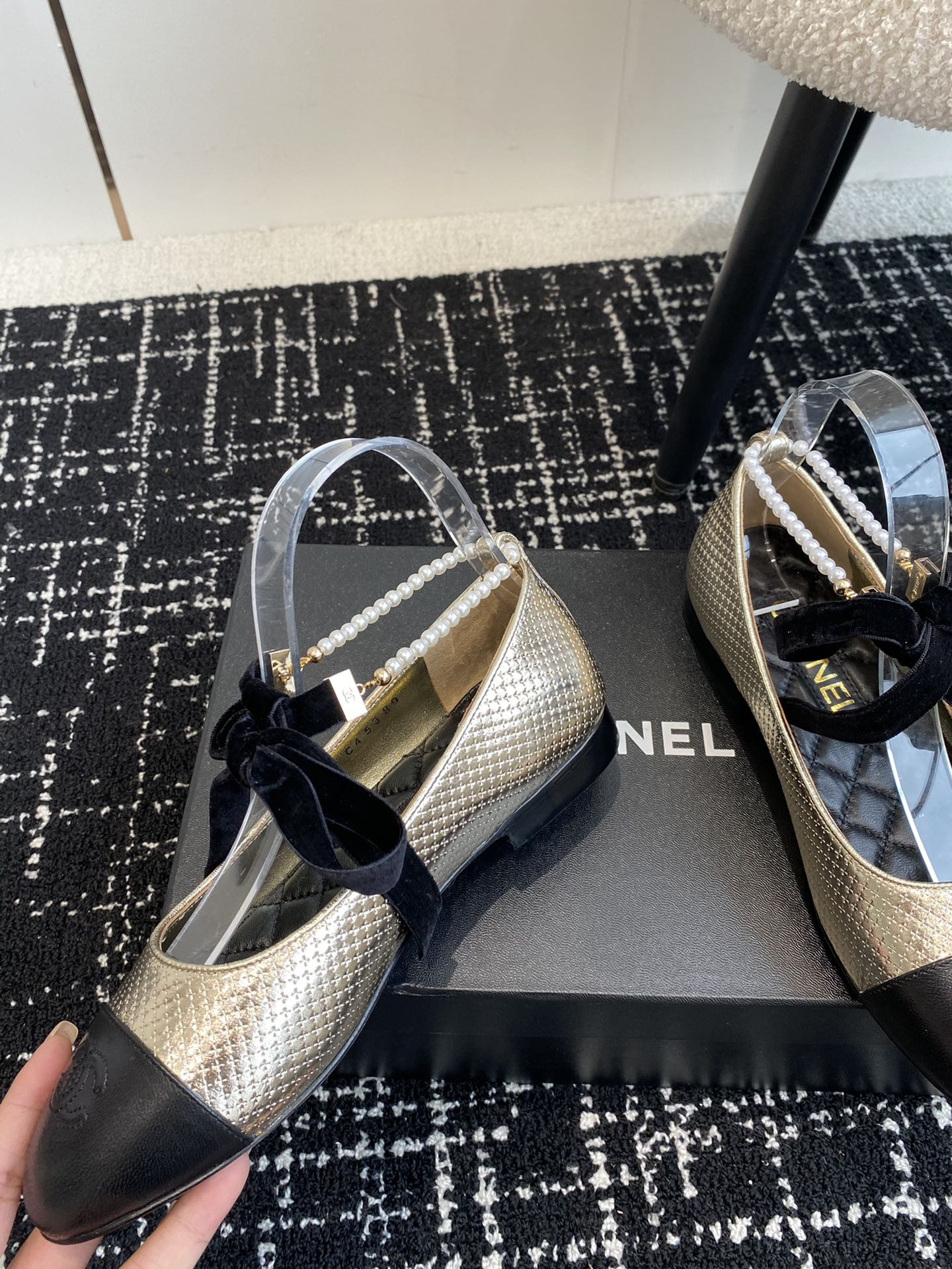 UA Ch*el MARY JANES