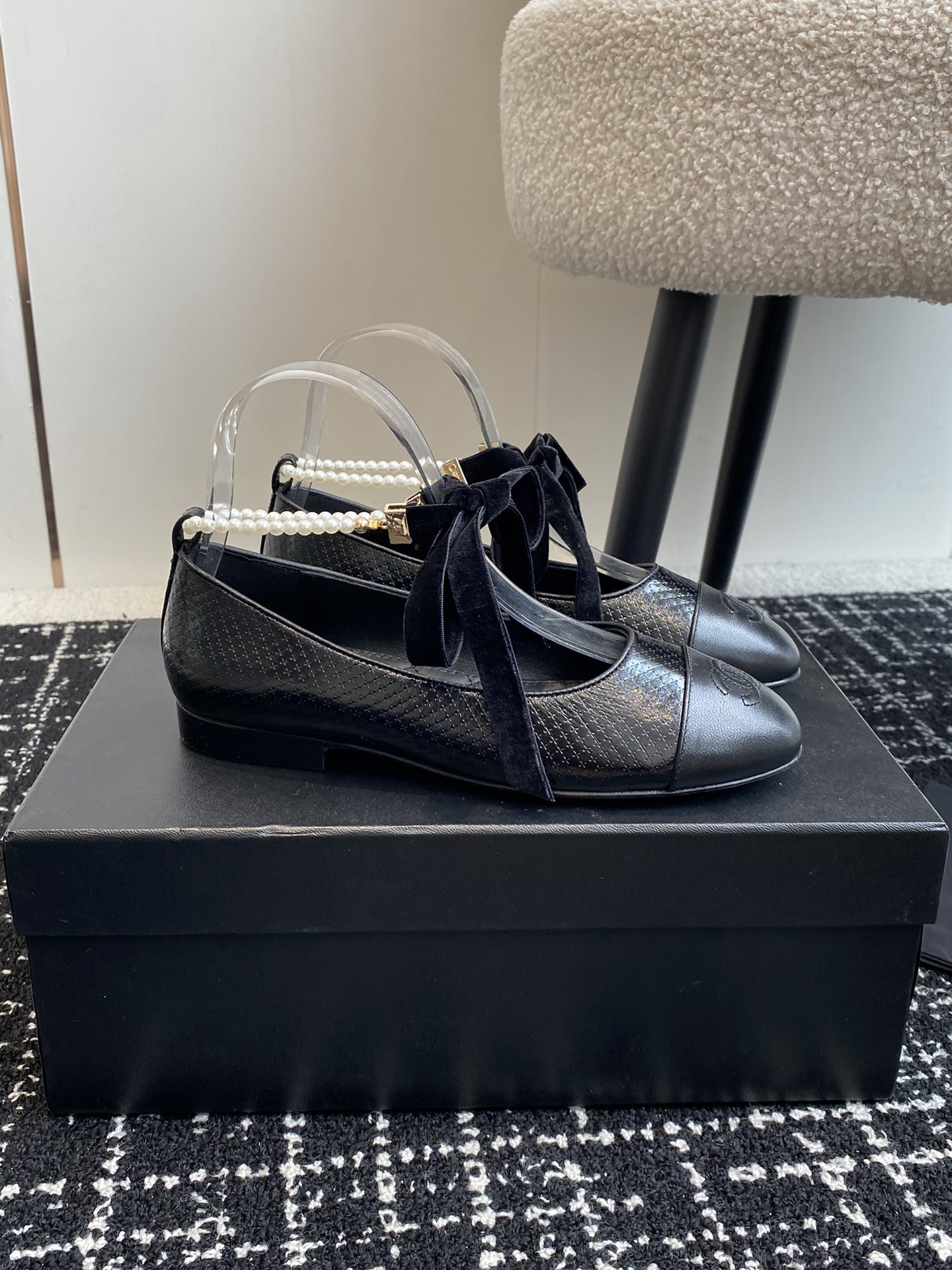UA Ch*el MARY JANES