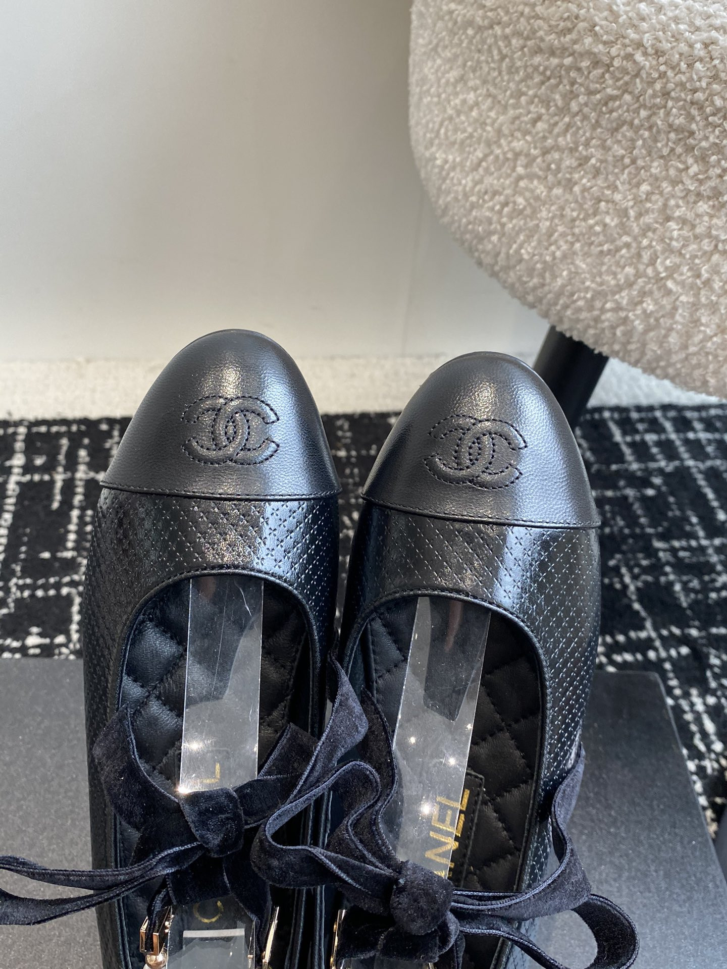 UA Ch*el MARY JANES