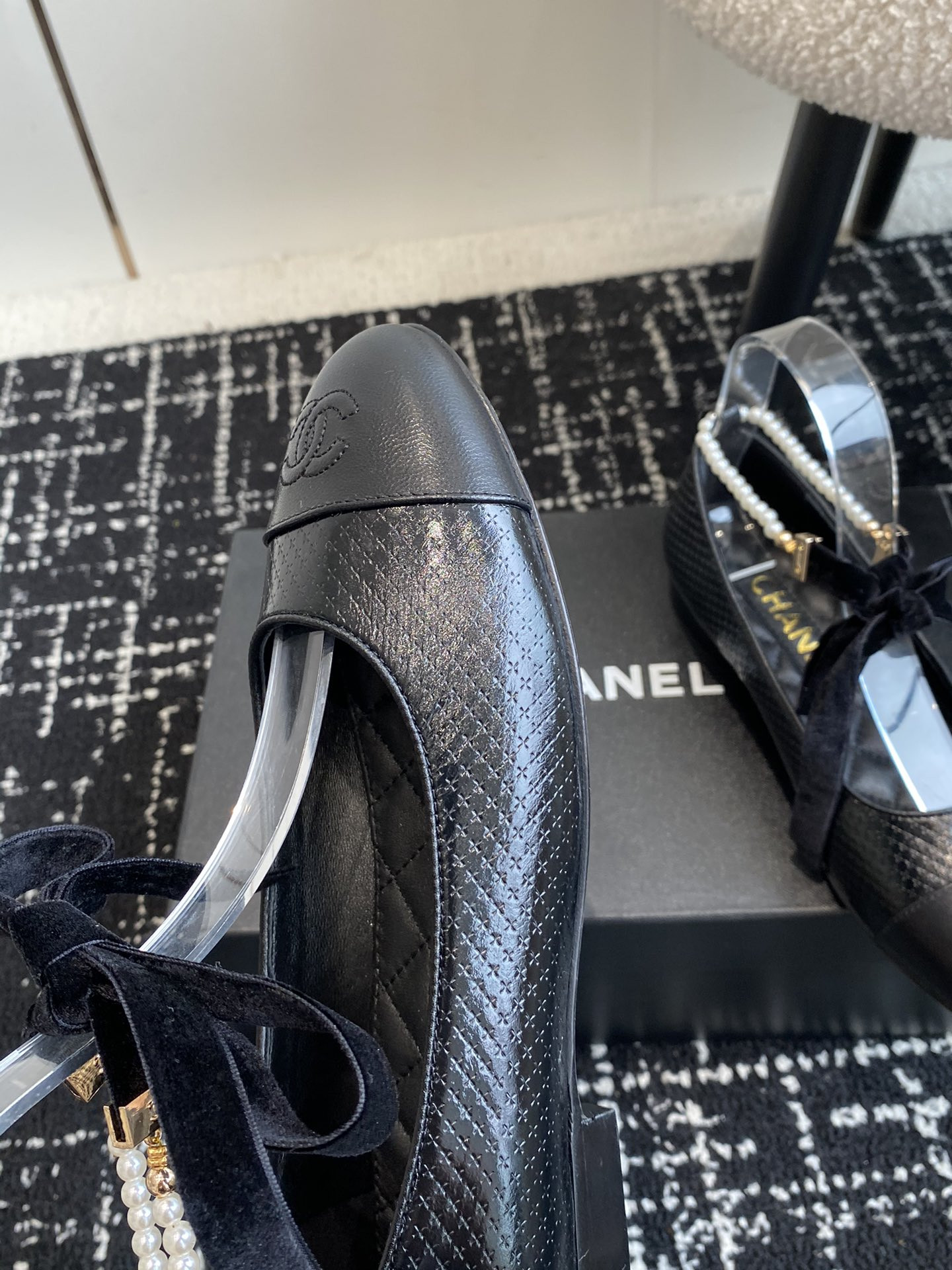 UA Ch*el MARY JANES