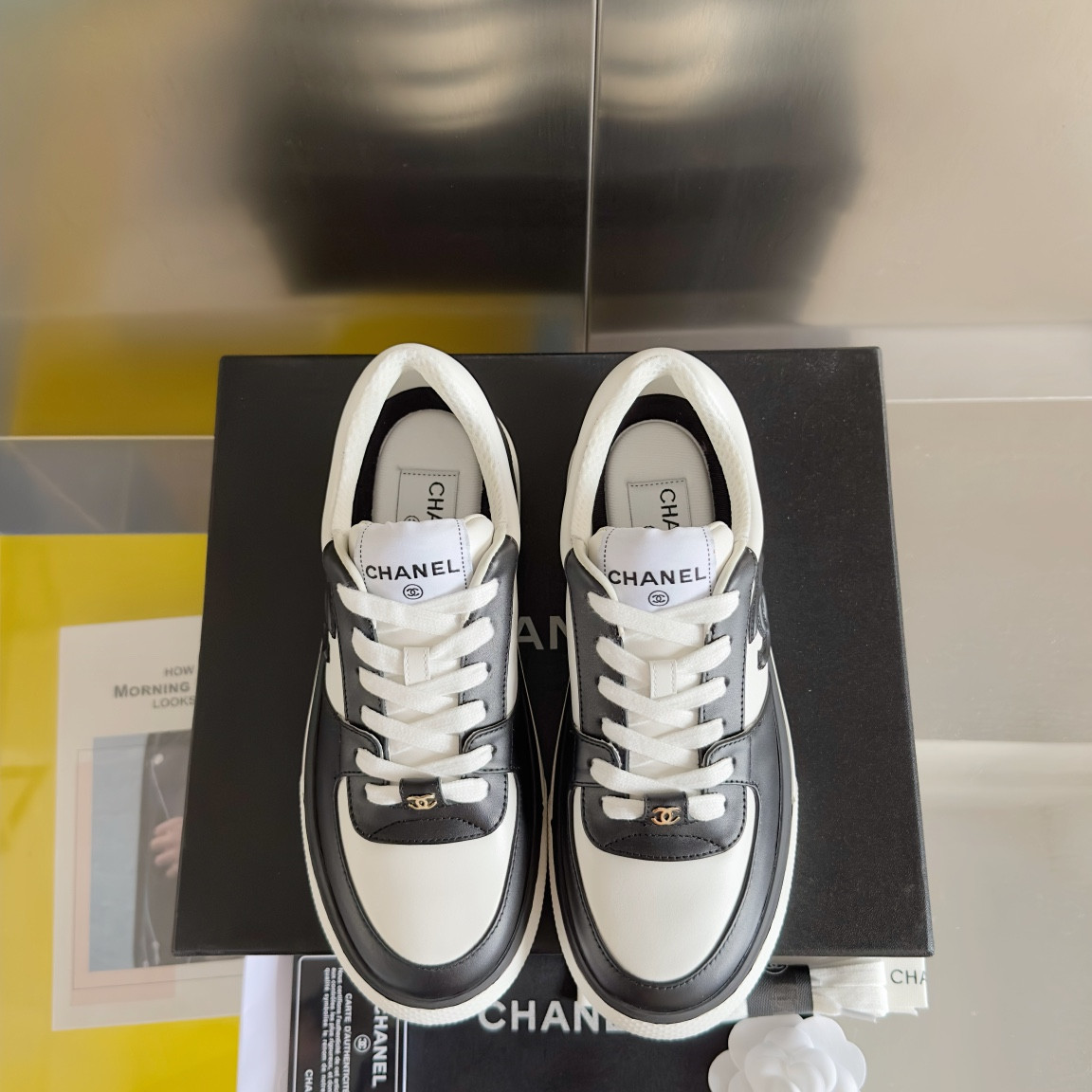 UA Ch*el SNEAKER