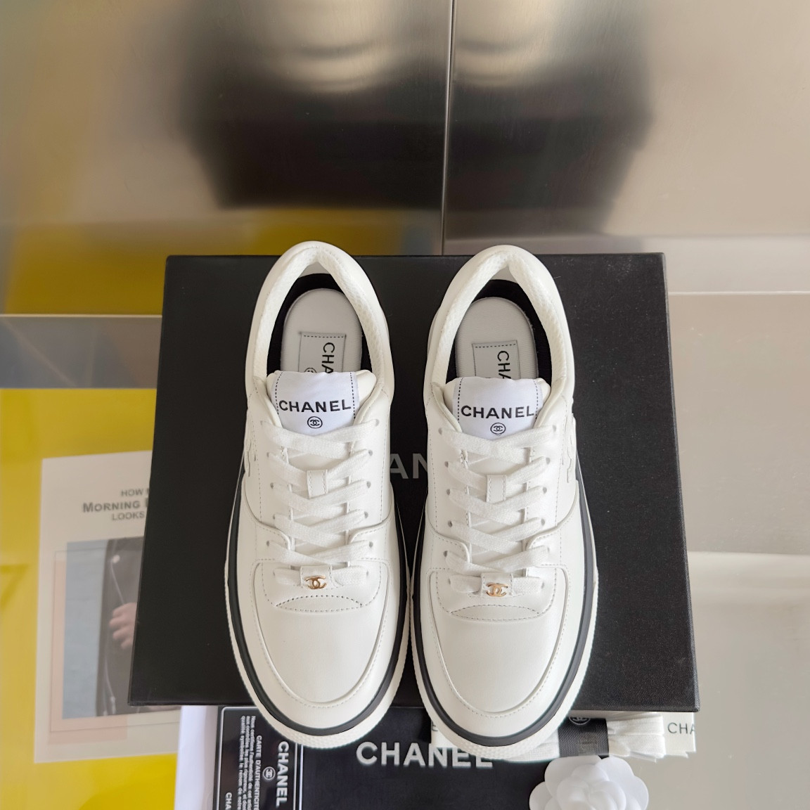 UA Ch*el SNEAKER