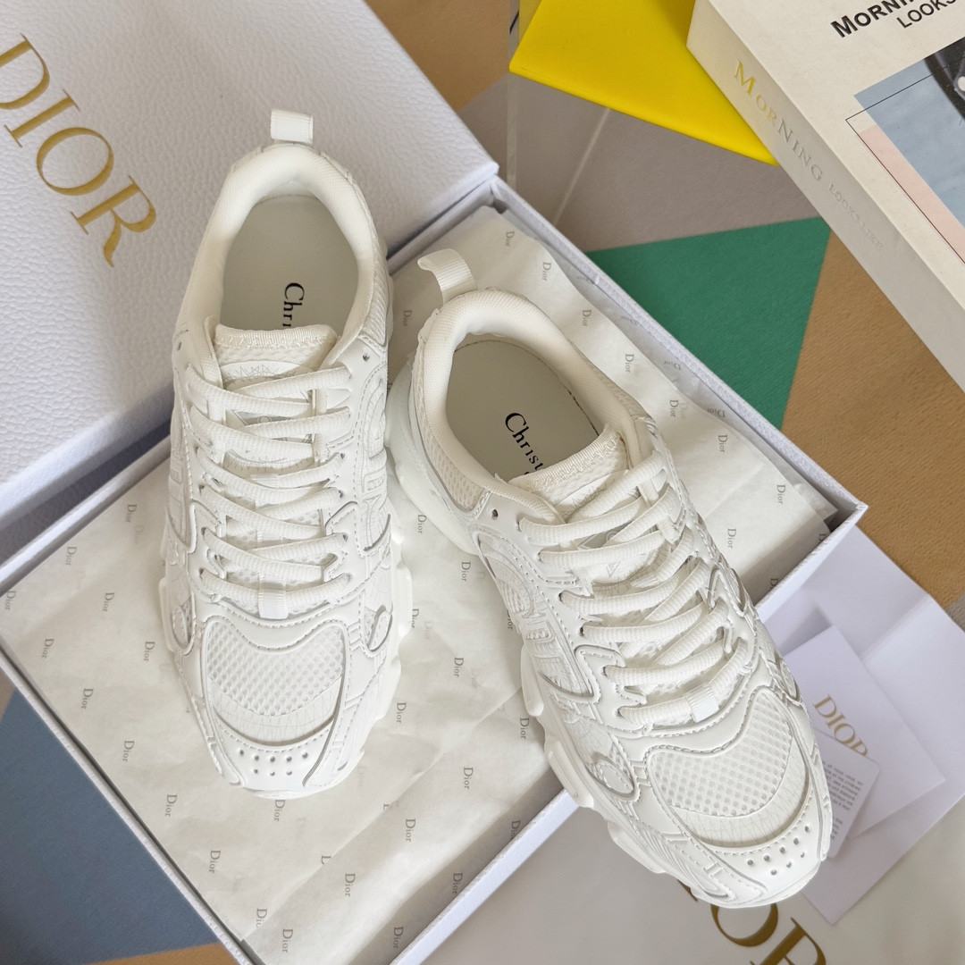UA D*0r Chrono Sneaker