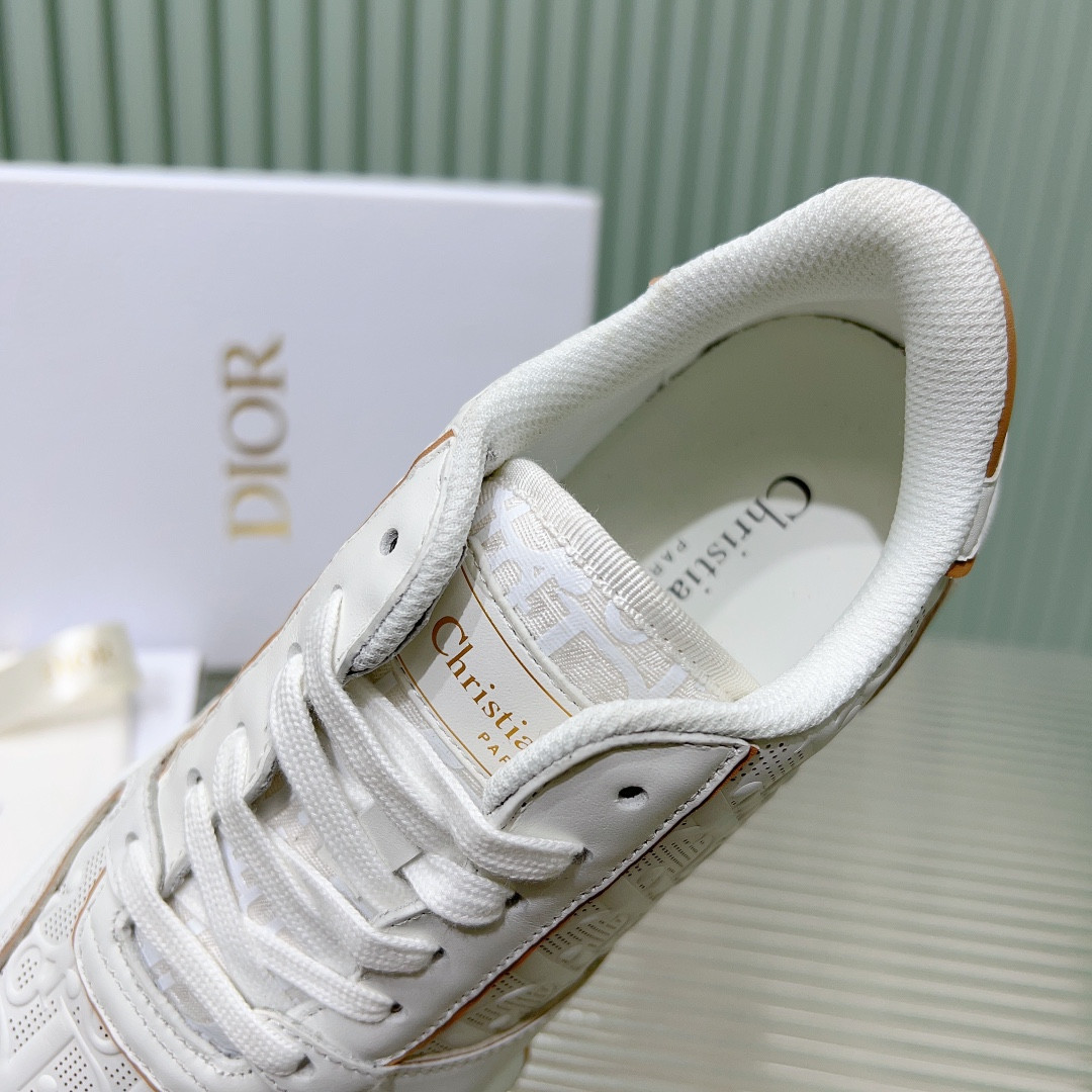 UA D*0r One Sneaker