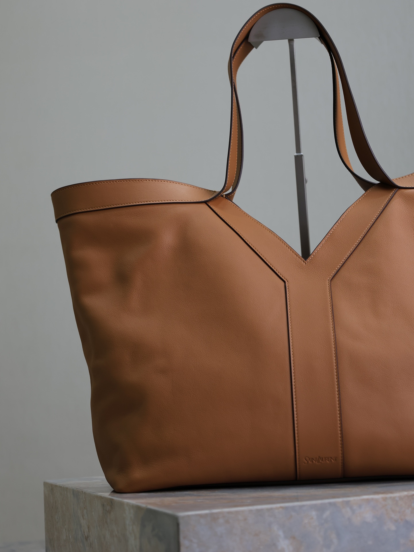 Y*L WHY TOTE 38 39x34x22cm