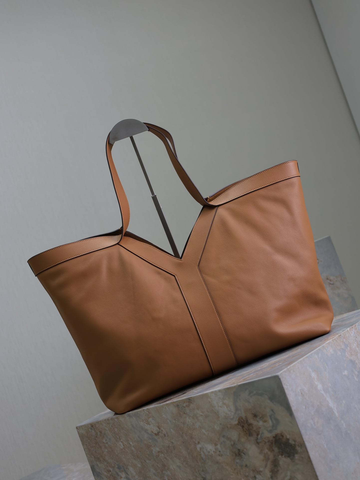 Y*L WHY TOTE 38 39x34x22cm