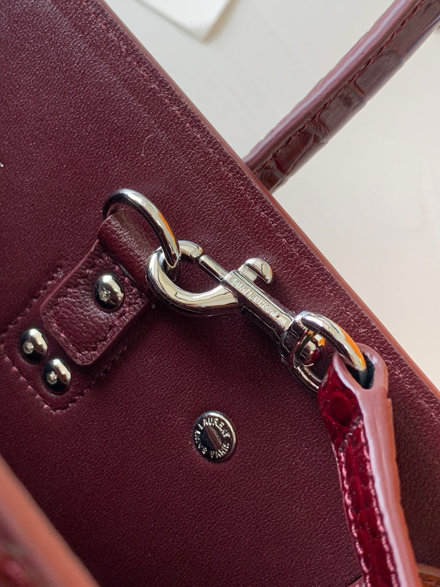 Y*L SAC DE JOUR IN EMBOSSED CROCODILE LEATHER - baby 26x13.5x12.5cm