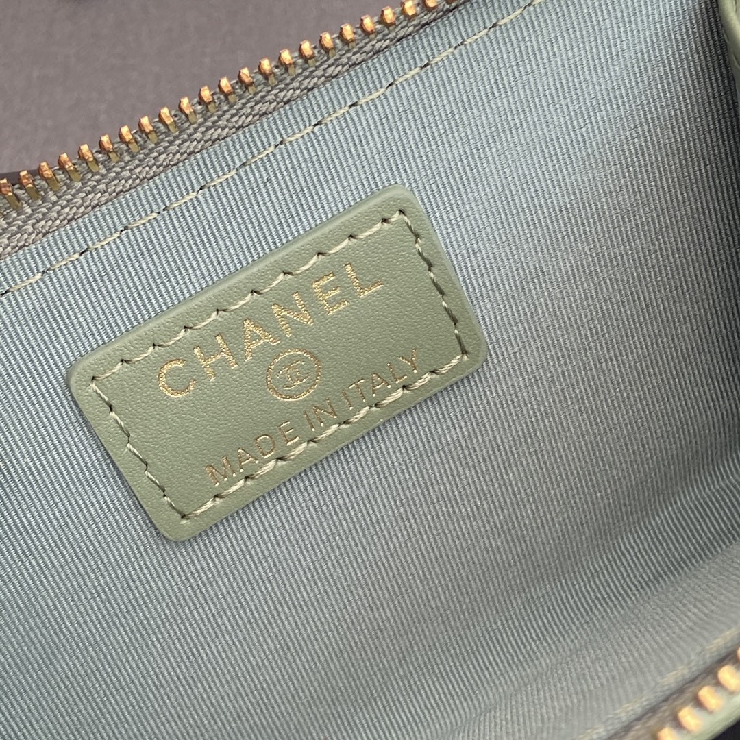 Ch*el Card holder 11.5×7.5×1.5cm