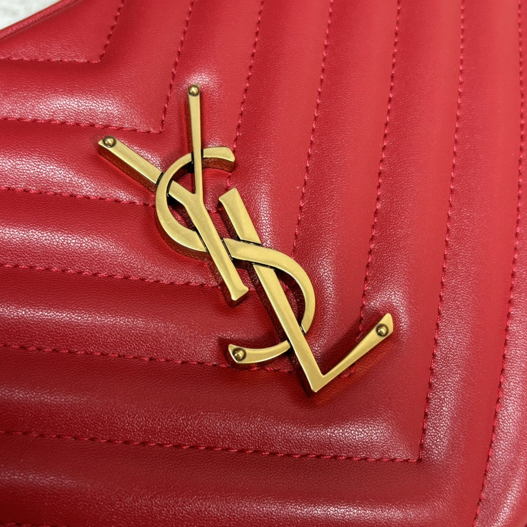 Y*L LOU camera bag in quilted leather 23x16x6cm