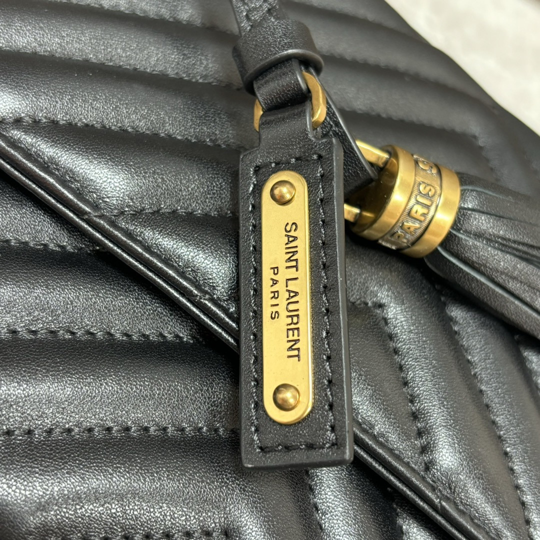 Y*L LOU camera bag in quilted leather 23x16x6cm