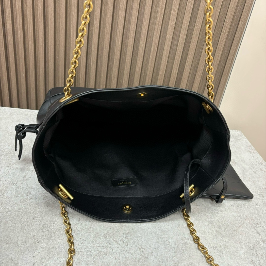 Y*L JAMIE 4.3 LARGE POCHON in lambskin 27x34x3cm