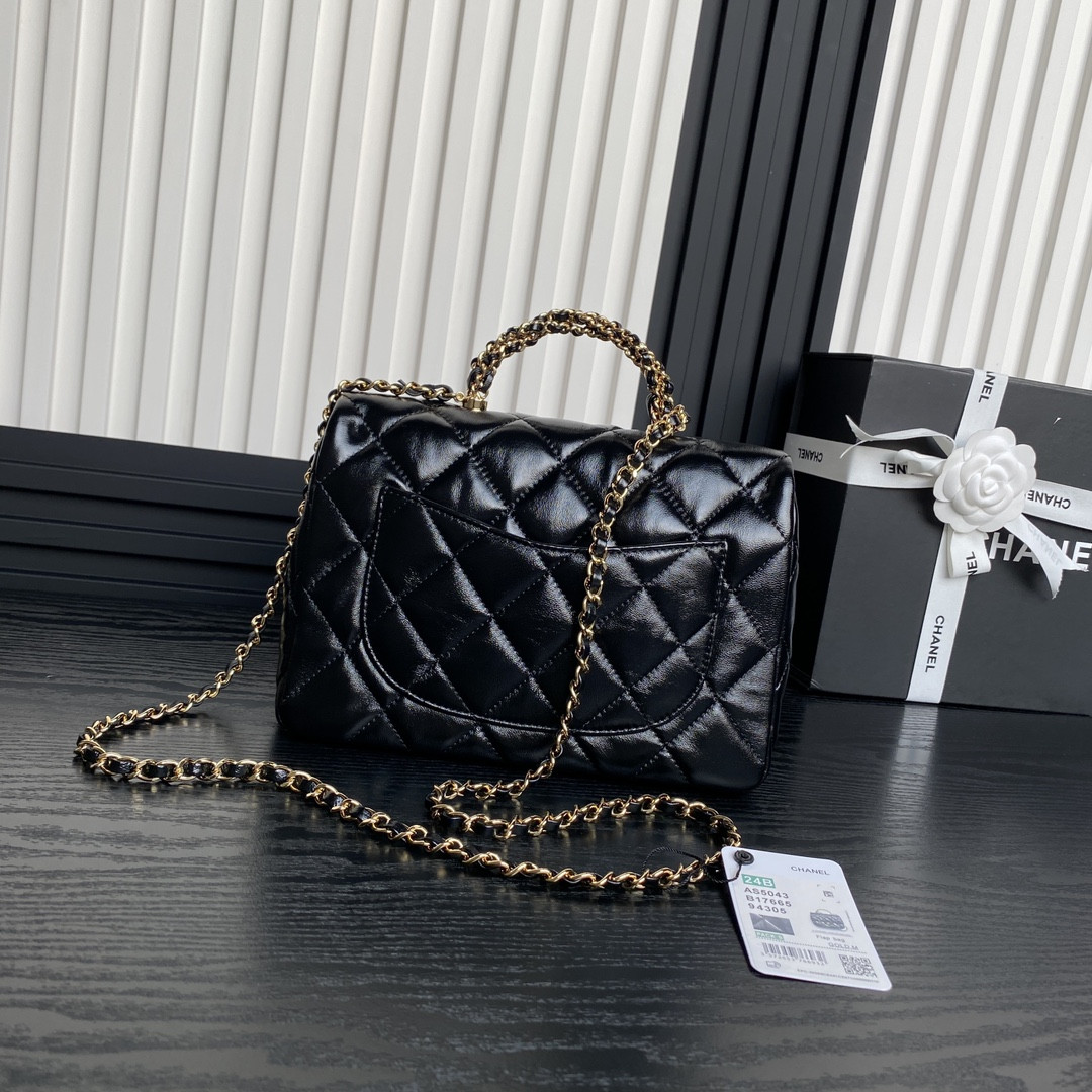 Ch*el WALLET ON CHAIN 17x25x8cm