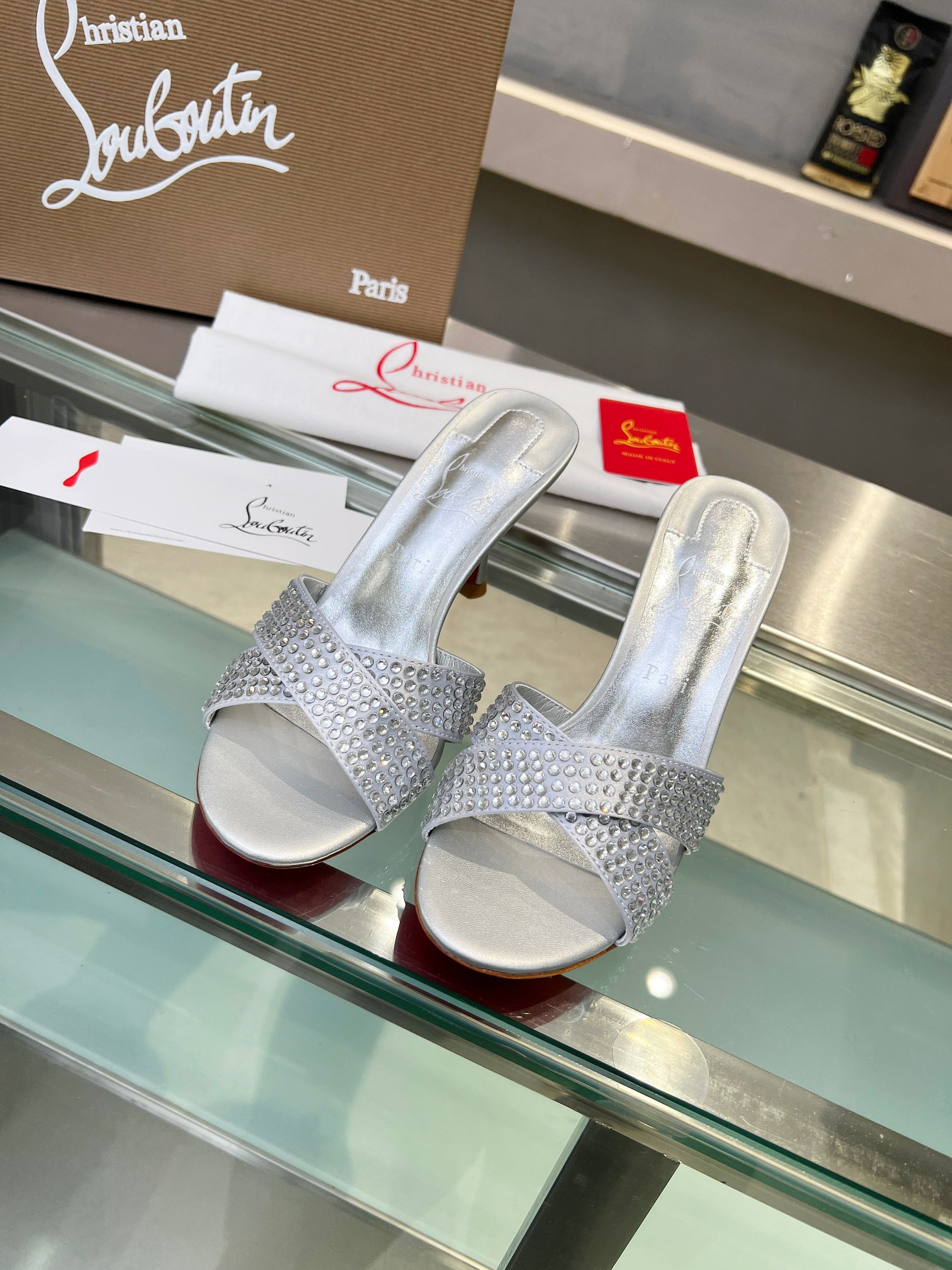 UA Ch**an Louboutin CL red-bottom shoes