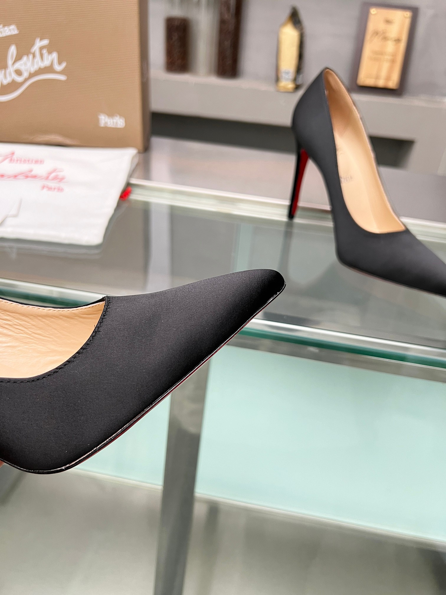 UA Ch**an Louboutin CL red-bottom shoes