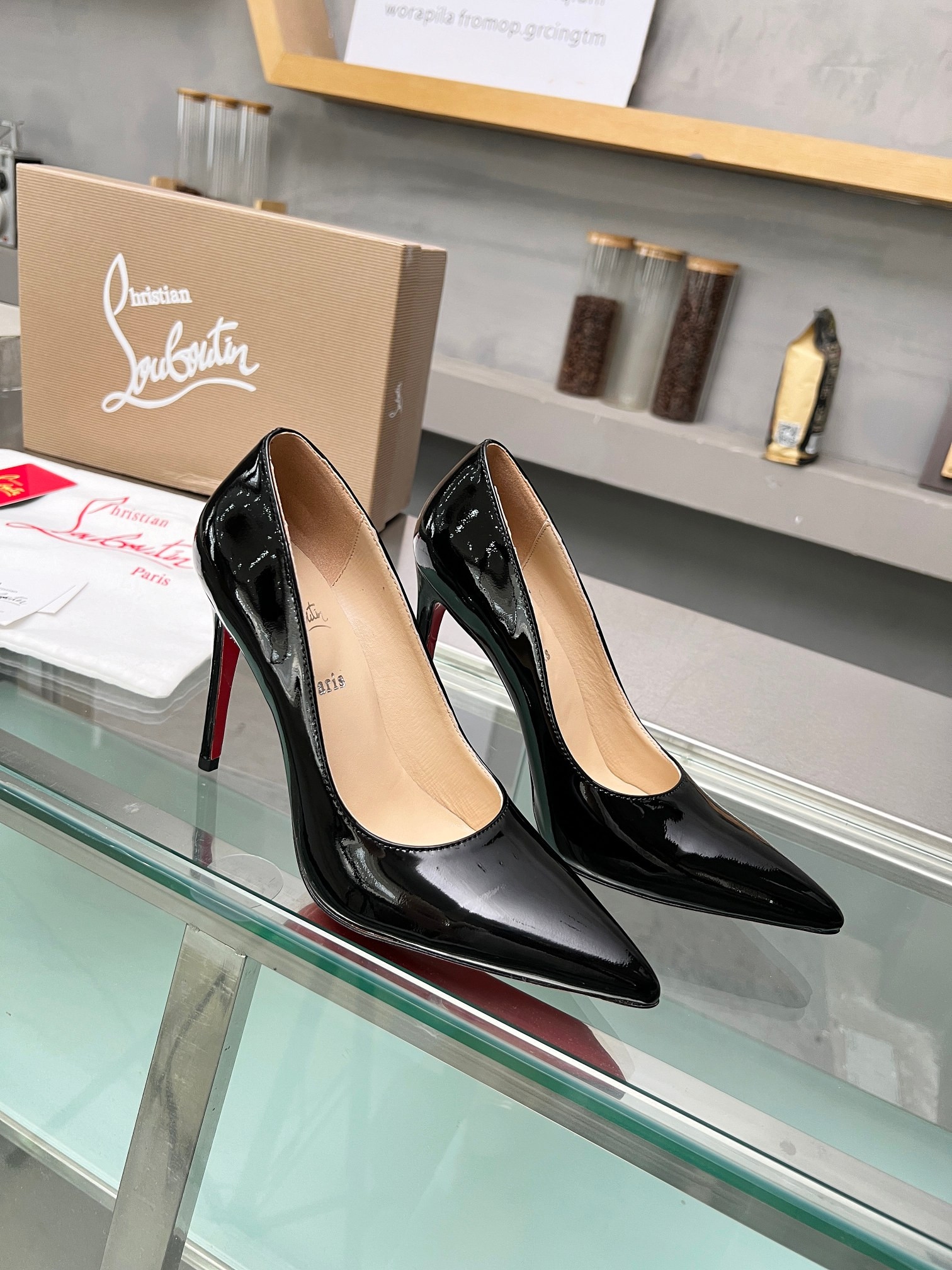 UA Ch**an Louboutin CL red-bottom shoes