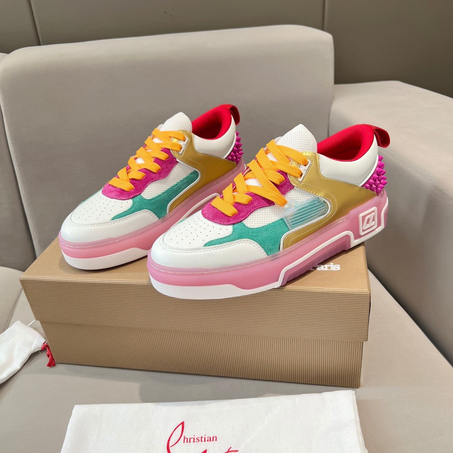 UA Ch**an Louboutin 2024 [New]ASTROLOUBI Unisex Thick-Soled Sneakers