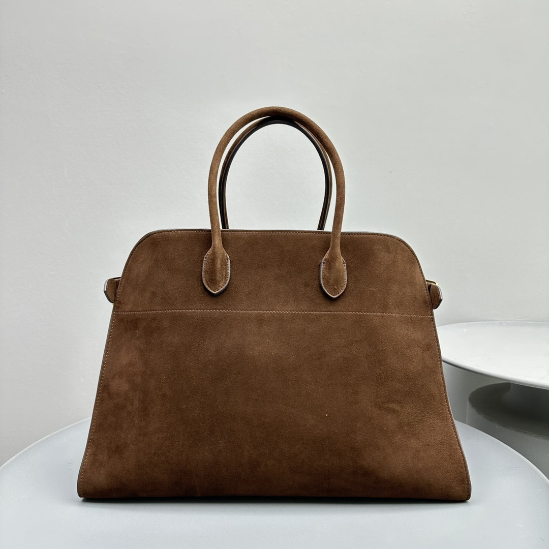 T*e R0w MARGAUX 17   43x24x30cm