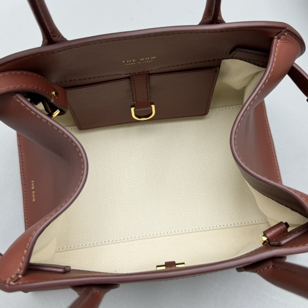T*e R0w MARGAUX 10 26x17.5x21cm
