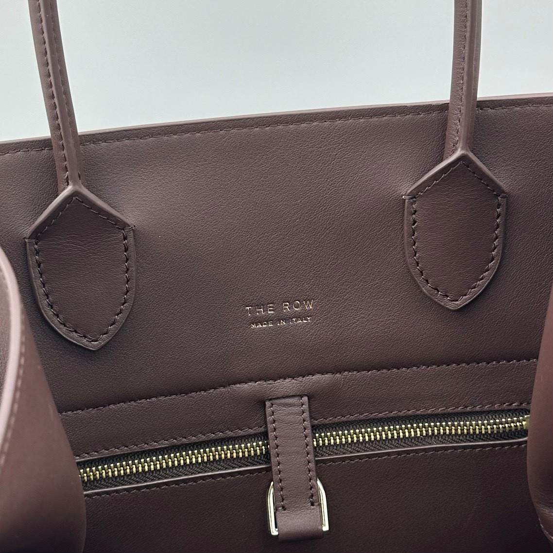 T*e R0w Margaux belt 15 38.5x16x30cm