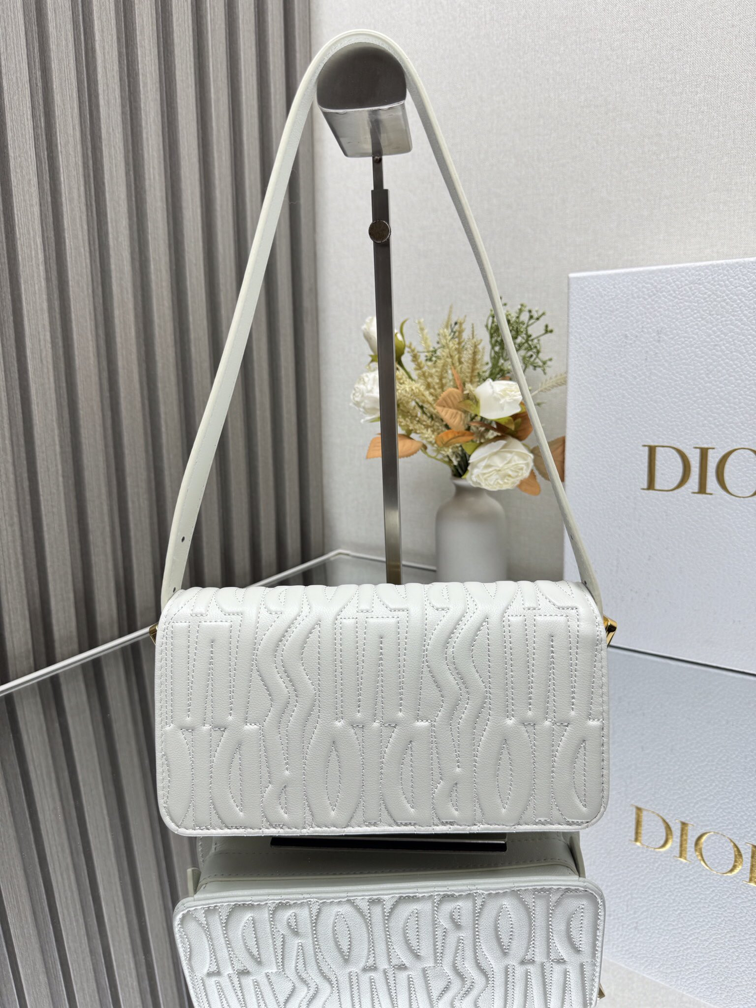 D*0r Miss D*0r flap bag 22 x 11 x 6 cm