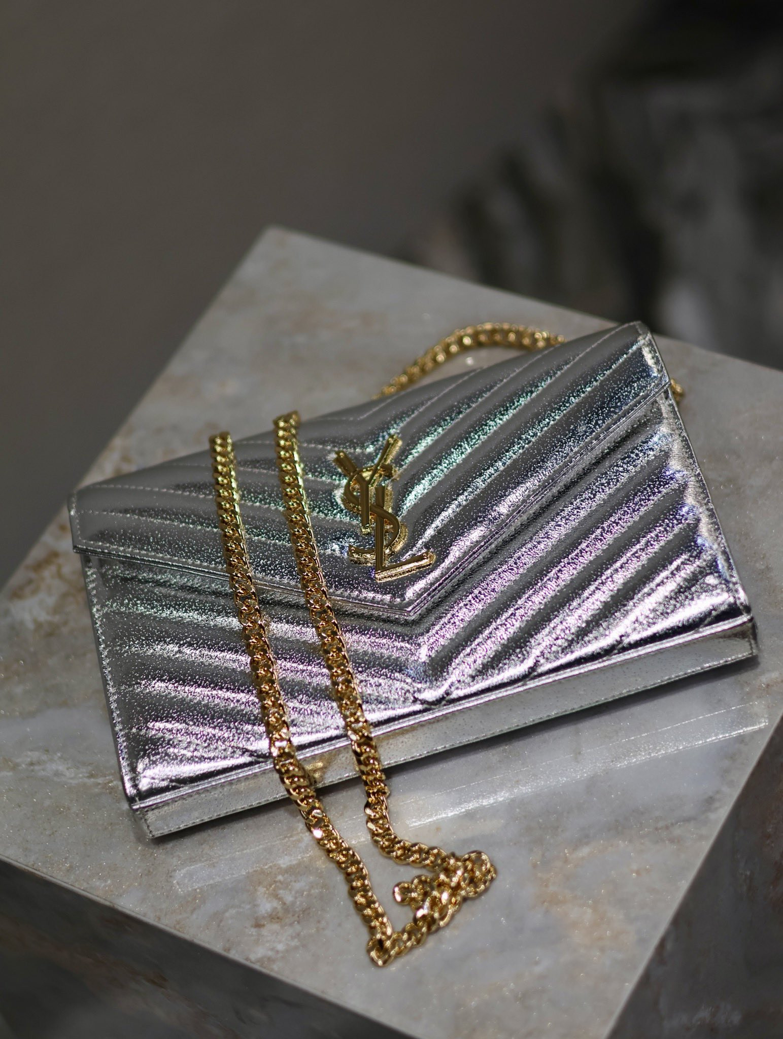 Y*L Cassandra Monogram Classic Chain Wallet 22.5 x 14 x 4cm