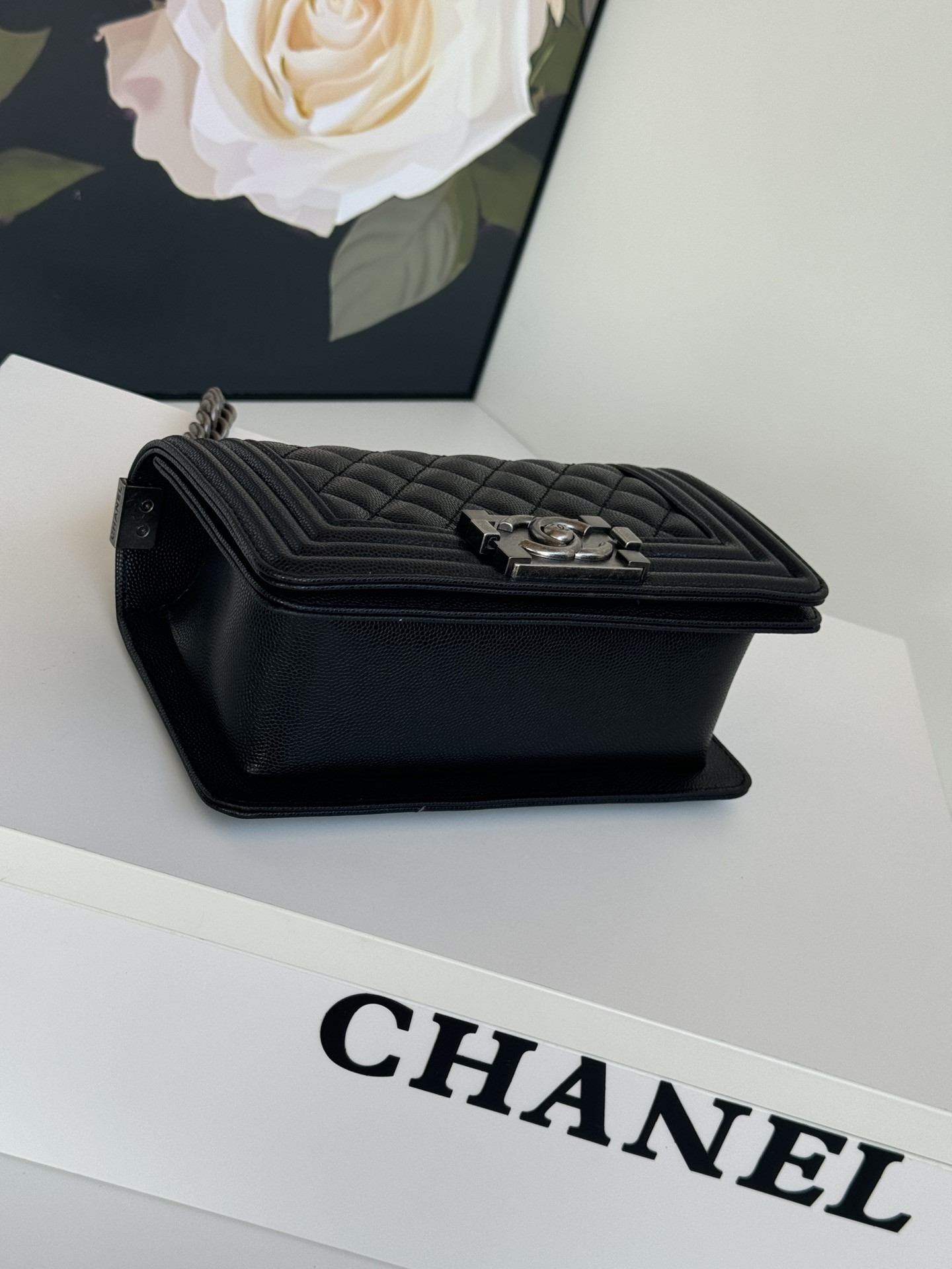 Ch*el Leboy 14.5x 20x 8.4cm