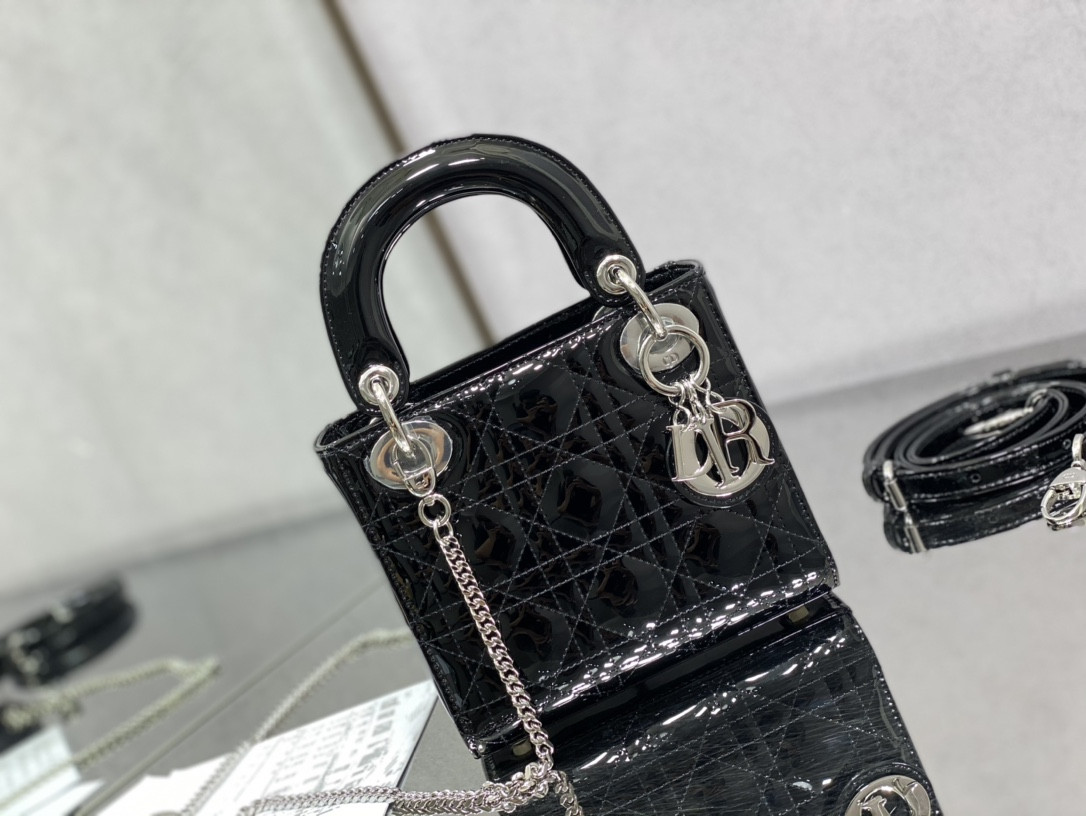 Mini Lady D*0r Bag Patent Cannage Calfskin 17 x 15 x 7 cm
