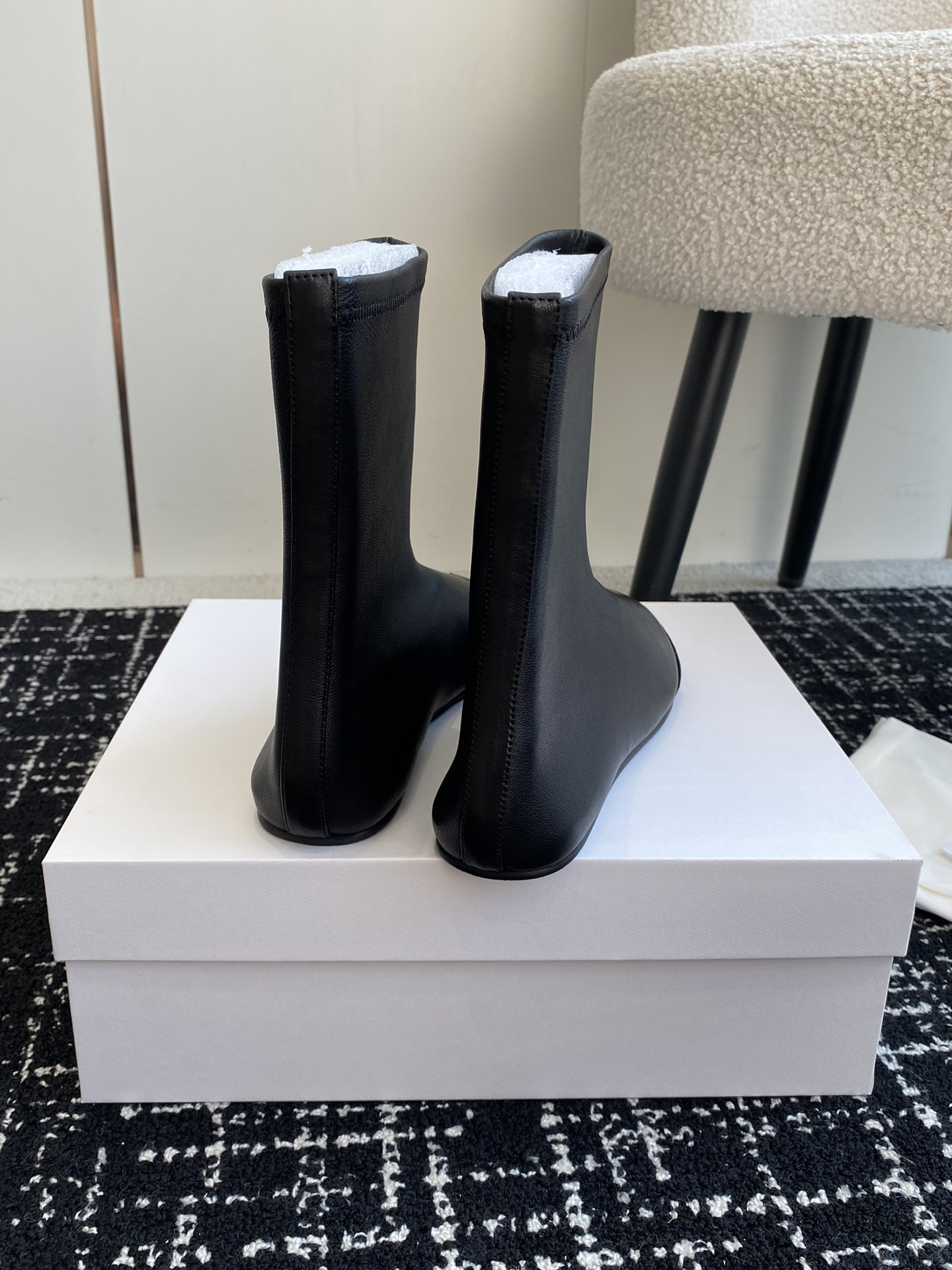 UA T*e R0w Boot