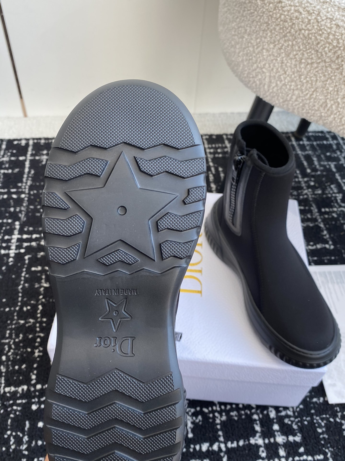 UA D*0r Boot