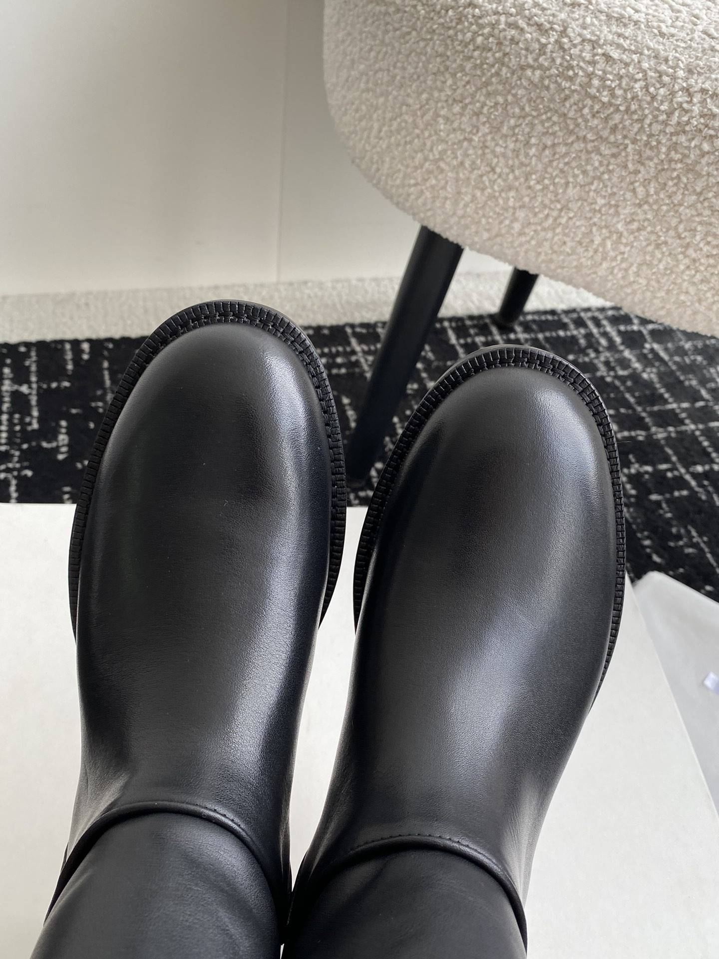 UA T*e R0w Boot