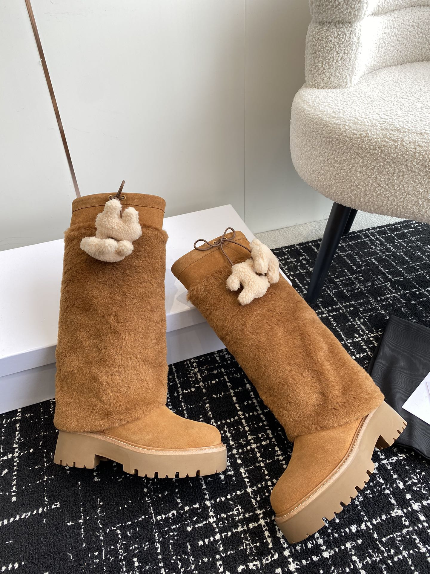 UA Ce**e Boot