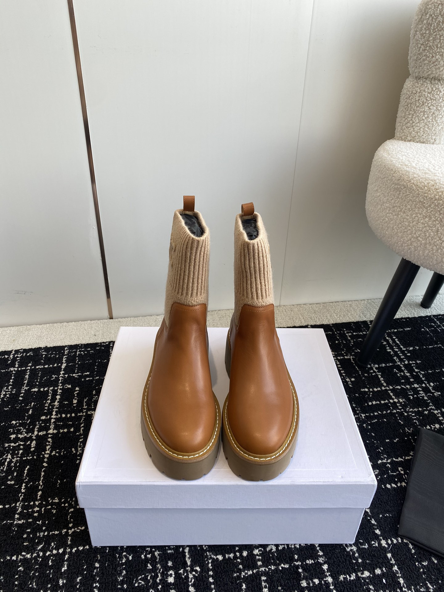 UA Ce**e Boot